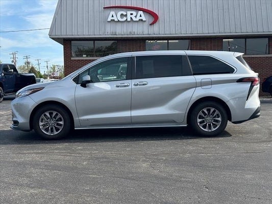 2021 Toyota Sienna LE in Greensburg, IN - Acra Automotive Group