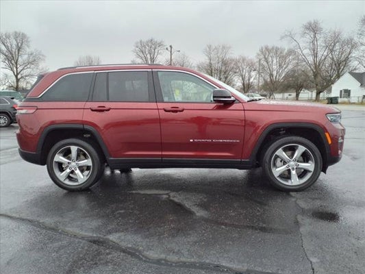 2022 Jeep Grand Cherokee Limited in Greensburg, IN - Acra Automotive Group