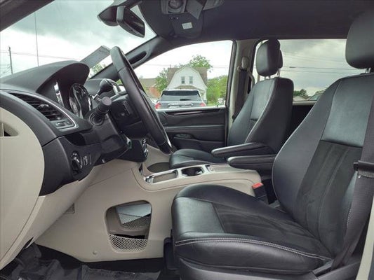 2019 Dodge Grand Caravan SXT in Greensburg, IN - Acra Automotive Group