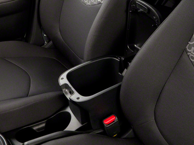 2010 Kia Soul +
