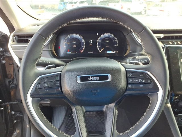 2023 Jeep Grand Cherokee L Laredo