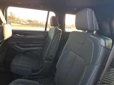 2024 Jeep Grand Cherokee L Laredo X