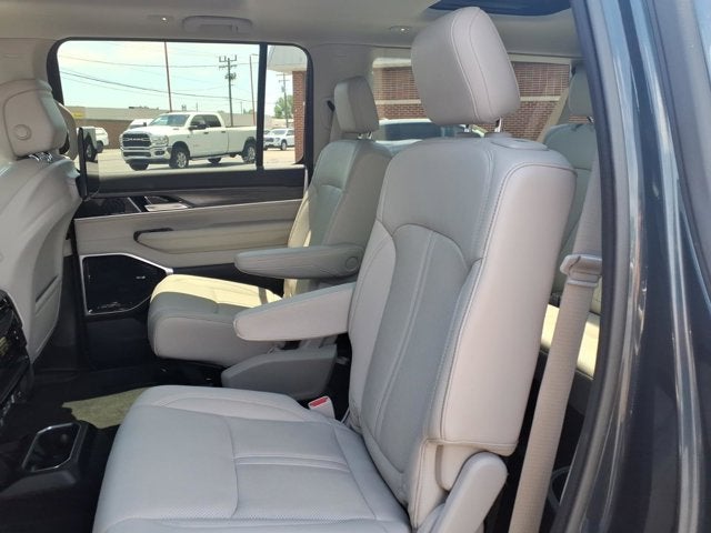 2024 Jeep Wagoneer L Series III