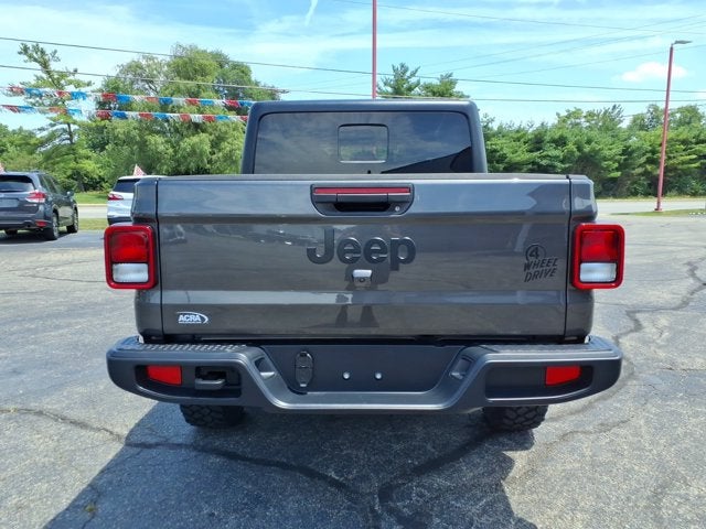 2023 Jeep Gladiator Willys