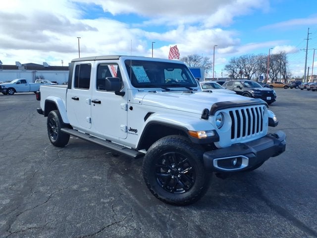 2022 Jeep Gladiator Sport S photo 2