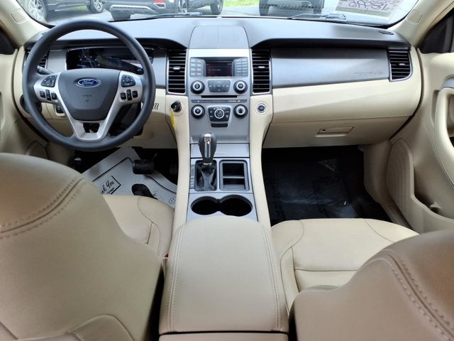 2017 Ford Taurus SE