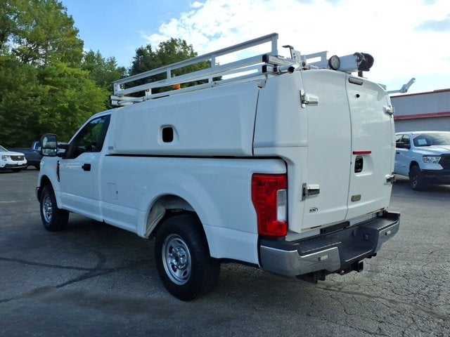 2018 Ford Super Duty F-250 SRW XL RWD V8 UTILITY BED