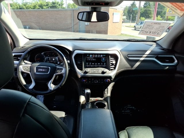 2017 GMC Acadia SLT