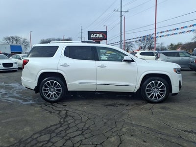 2023 GMC Acadia Denali