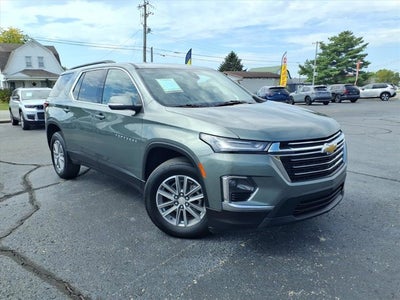 2023 Chevrolet Traverse LT Cloth