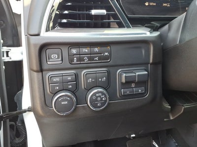2025 Chevrolet Suburban LT