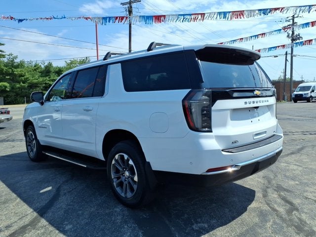 2025 Chevrolet Suburban LT