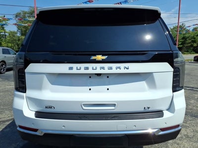 2025 Chevrolet Suburban LT