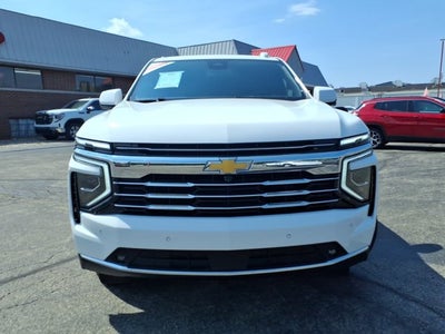 2025 Chevrolet Suburban LT