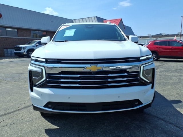 2025 Chevrolet Suburban LT