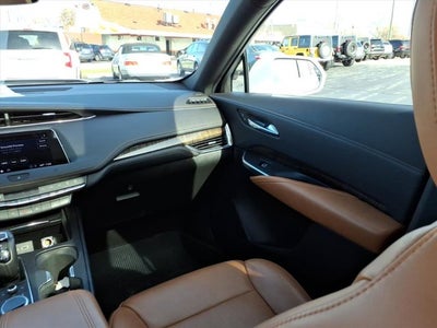 2019 Cadillac XT4 FWD Premium Luxury