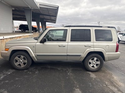 2008 Jeep Commander Sport