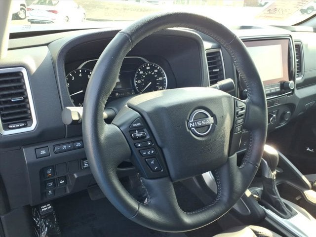 2024 Nissan Frontier SL