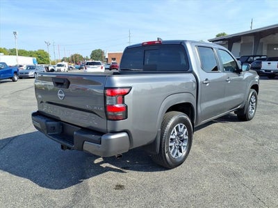 2024 Nissan Frontier SL