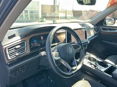 2024 Volkswagen Atlas 2.0T SE w/Technology