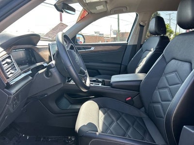 2024 Volkswagen Atlas 2.0T SE w/Technology