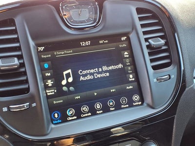 2022 Chrysler 300 300S