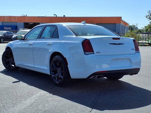 2022 Chrysler 300 300S