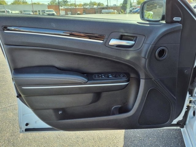 2022 Chrysler 300 300S