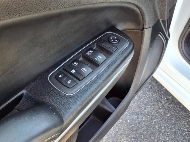 2022 Chrysler 300 300S