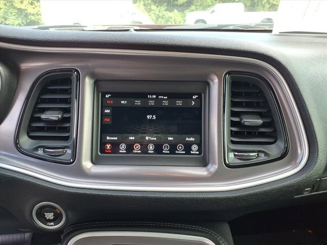 2022 Dodge Challenger SXT