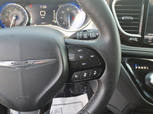 2023 Chrysler Pacifica Touring