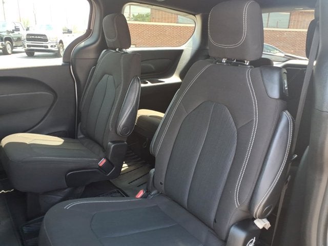 2023 Chrysler Pacifica Touring