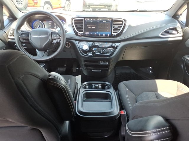2023 Chrysler Pacifica Touring