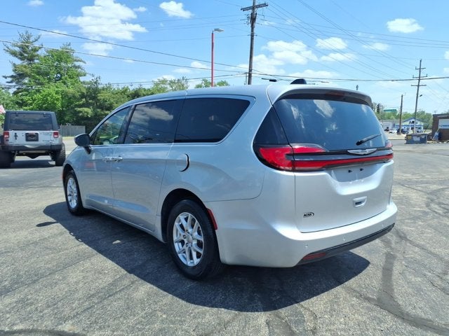 2023 Chrysler Pacifica Touring