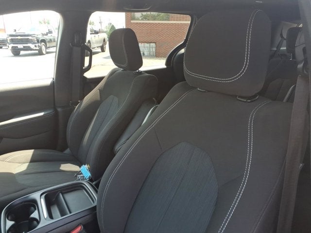2023 Chrysler Pacifica Touring