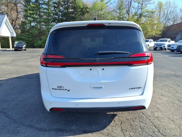 2025 Chrysler Pacifica Limited