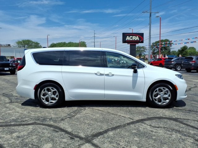 2024 Chrysler Pacifica Limited