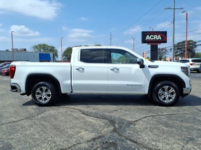 2025 GMC Sierra 1500 SLT