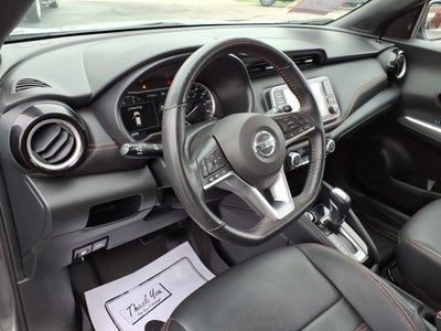2020 Nissan Kicks SR