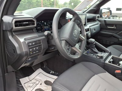 2024 Toyota Tacoma 4WD SR5