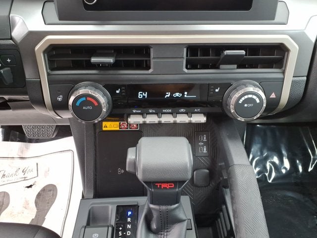 2024 Toyota Tacoma 4WD SR5
