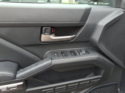 2024 Toyota Tacoma 4WD SR5