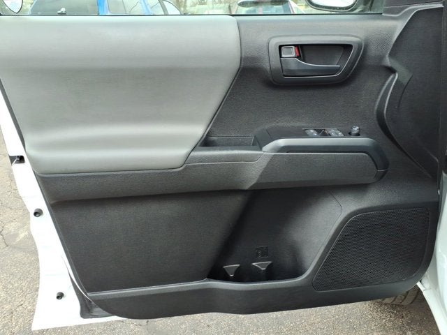 2022 Toyota Tacoma 2WD SR5