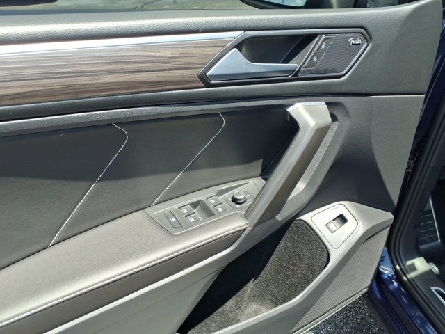 2022 Volkswagen Tiguan SEL R-Line