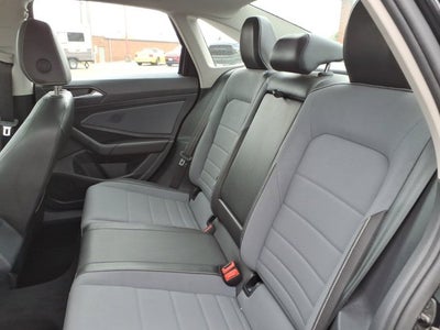 2025 Volkswagen Jetta SE