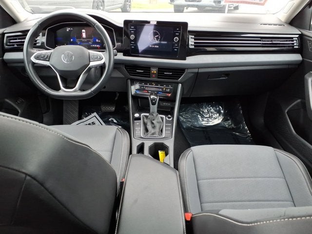 2025 Volkswagen Jetta SE