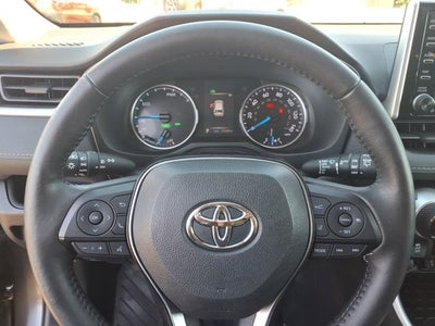 2020 Toyota RAV4 Hybrid XLE