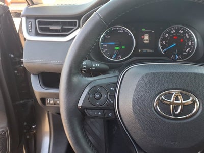 2020 Toyota RAV4 Hybrid XLE