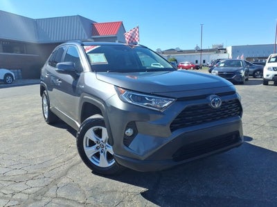 2020 Toyota RAV4 Hybrid XLE