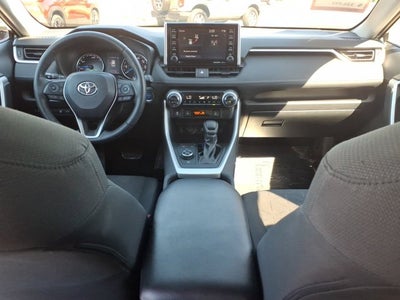 2020 Toyota RAV4 Hybrid XLE